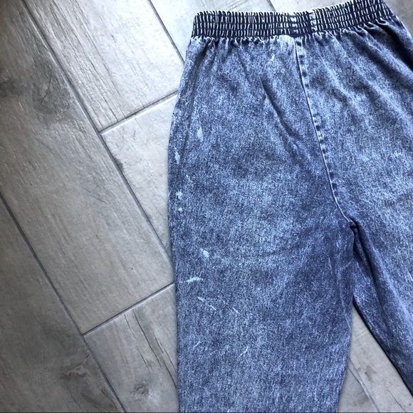 Vintage 1980’s cascade blues high waisted acid wash jeans. Size 6 short - Picture 6 of 11